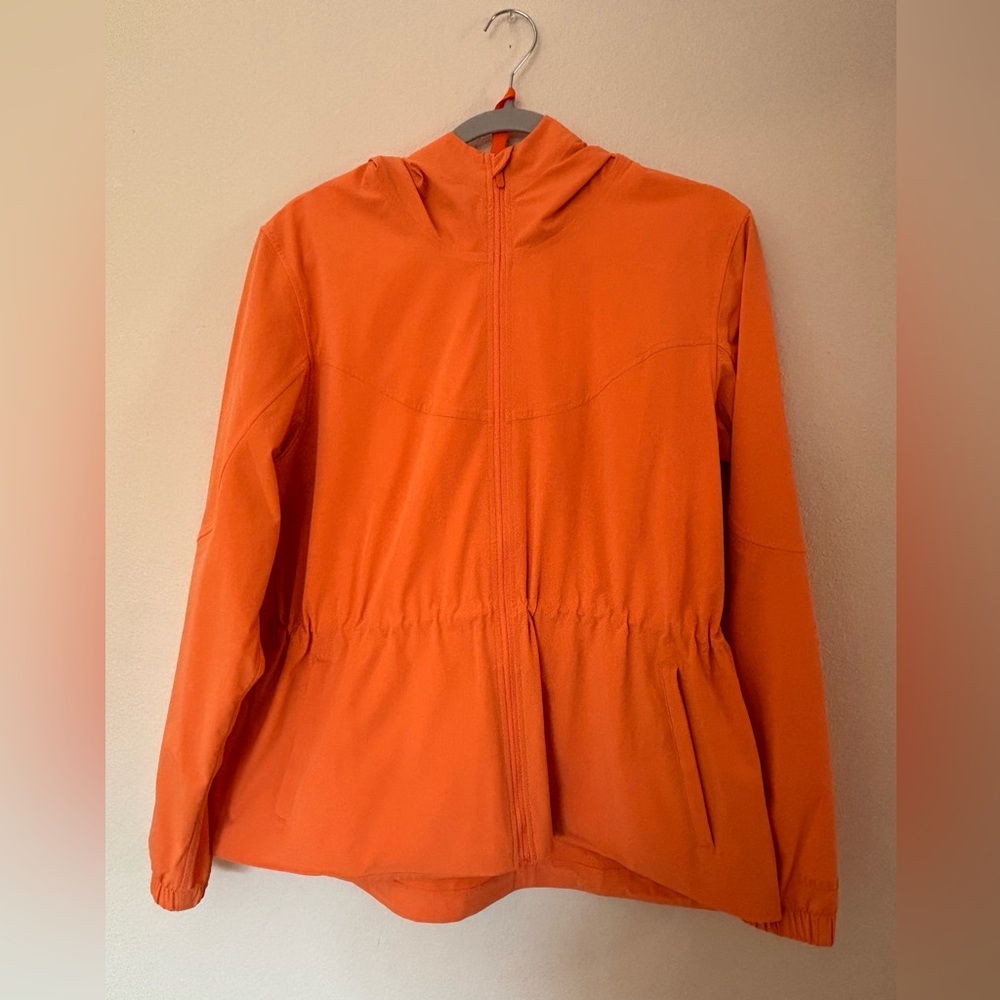LULULEMON packable Women's Orange Hooded Jacket